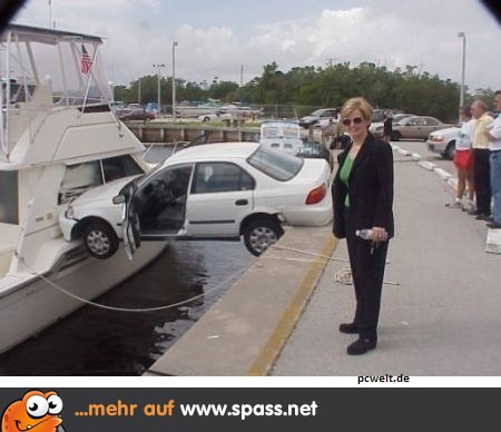 Frau hat falsch geparkt