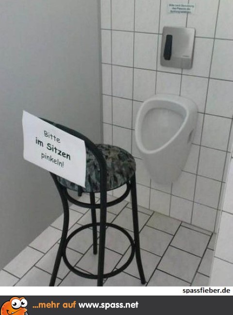 Im Sitzen pinkeln!