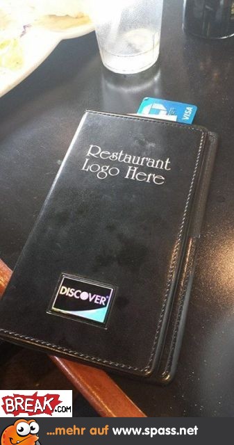 Vielleicht heißt das Lokal ja "Logo Here"?