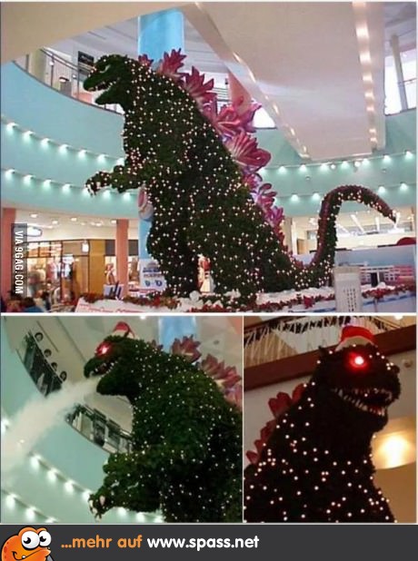 Das ist mal ein monstermäßiger Weihnachtsbaum.