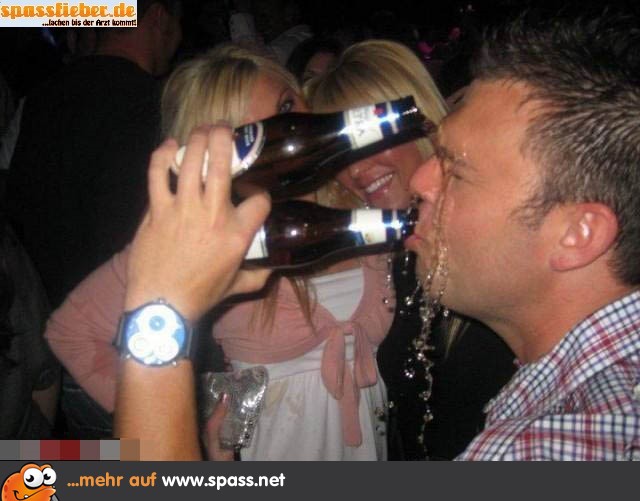 Bier ins Gesicht