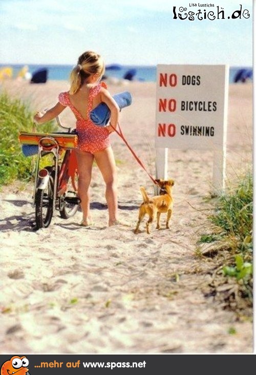 Mädchen Hund am Strand