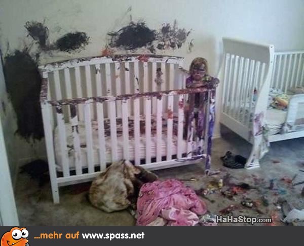 Chaos Kinderzimmer Malen