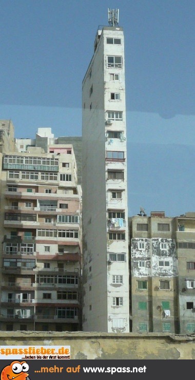 Schmales Hochhaus